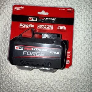Milwaukee M18 REDLITHIUM XC8.0 Battery Pack - Black